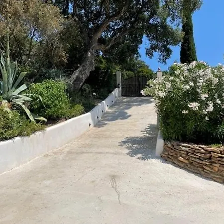 Petit Coin De Paradis Holiday home
