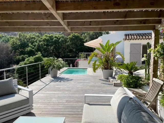 Petit Coin De Paradis Feriehus Le Rayol-Canadel-sur-Mer