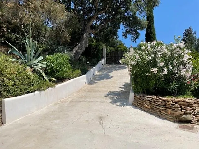 Petit Coin De Paradis Ferienhaus